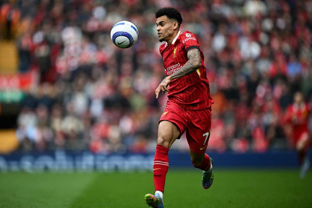 赛季报销 传来深夜坏消息：周琦或赛季报销，四强悬恋？.