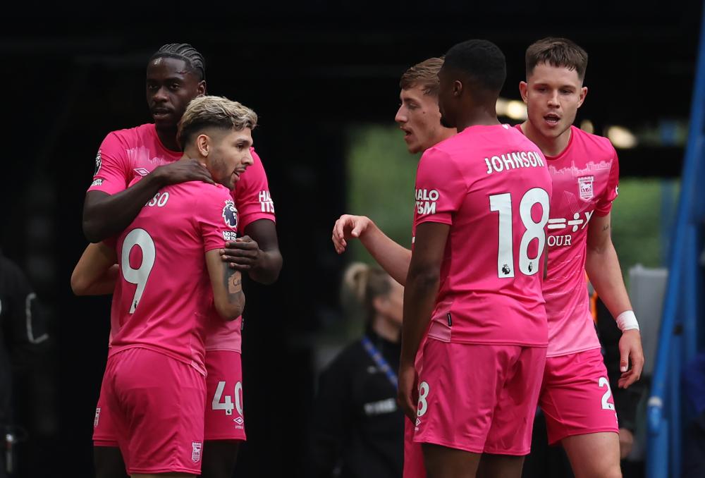 新冷空气又来！北方多地或迎今冬初雪 江南阴雨持续至下周末.